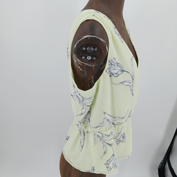 WOMENS BANANA REPUBLIC PETITE SMALL YELLOW FLORAL TOP - Picture 14 of 14